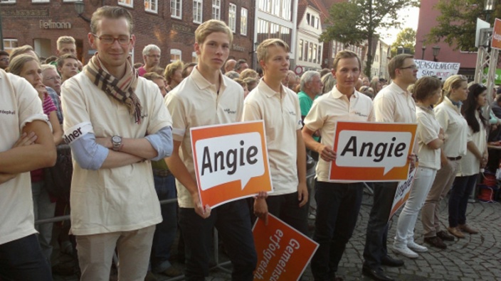 JUler im Einsatz für Merkel - bald auch mit Albig?